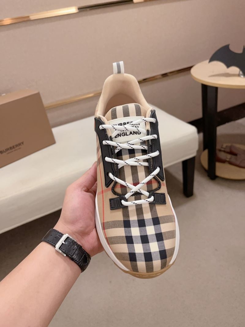 Burberry Low Shoes